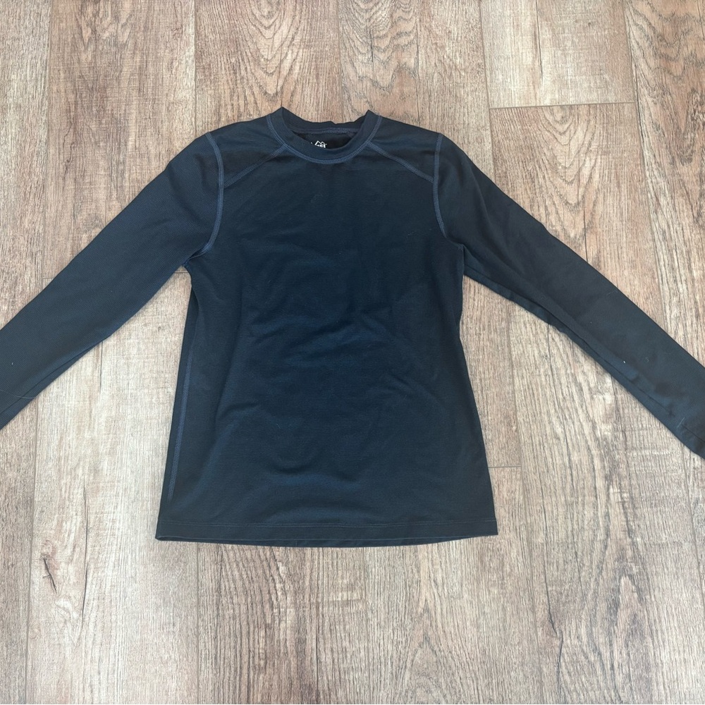 REI Co-op Kids Black Long Sleeve base layer top sz M